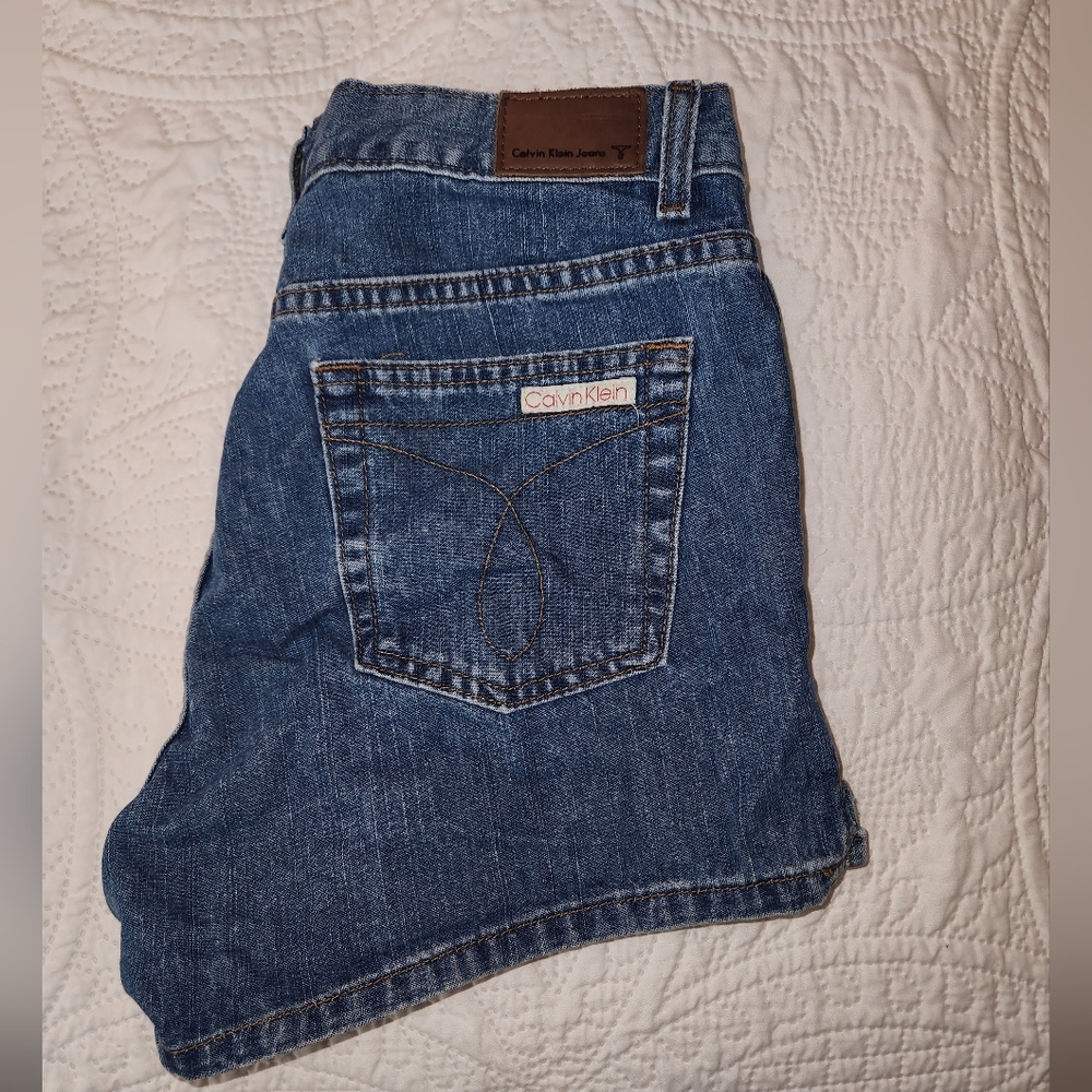 Vintage 1990s High Rise Blue Jean Shorts By Calvin Klein